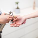Krioterapija u dermatologiji: Od revolucije hladnoće do zdrave kože