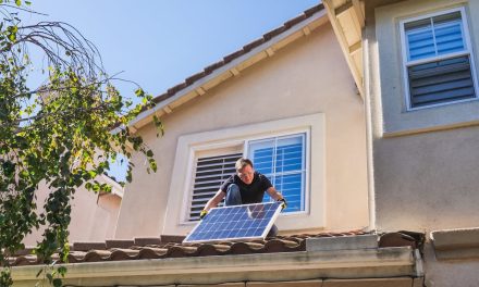 Kada energija postane sloboda: zašto sve više ljudi prelazi na solarnu energiju