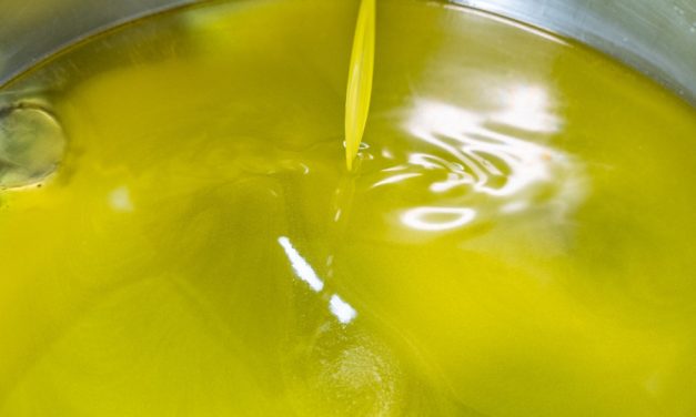 Kako prepoznati razliku između svježeg i oksidiranog maslinovog ulja